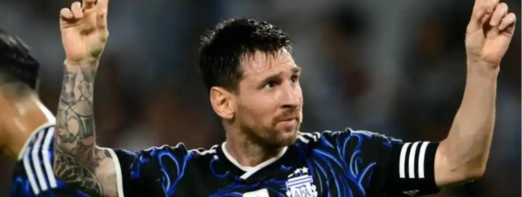 Messi hylder Otamendi ved at give straffespark væk