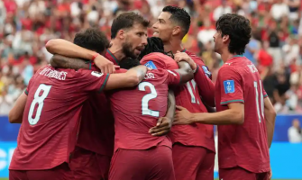 41-årige Cristiano Ronaldo trodser presset med et brag