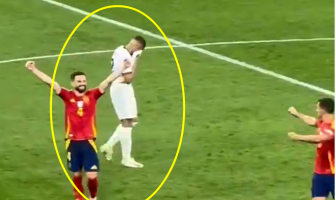 Træk dig fra Guldboldkonkurrencen