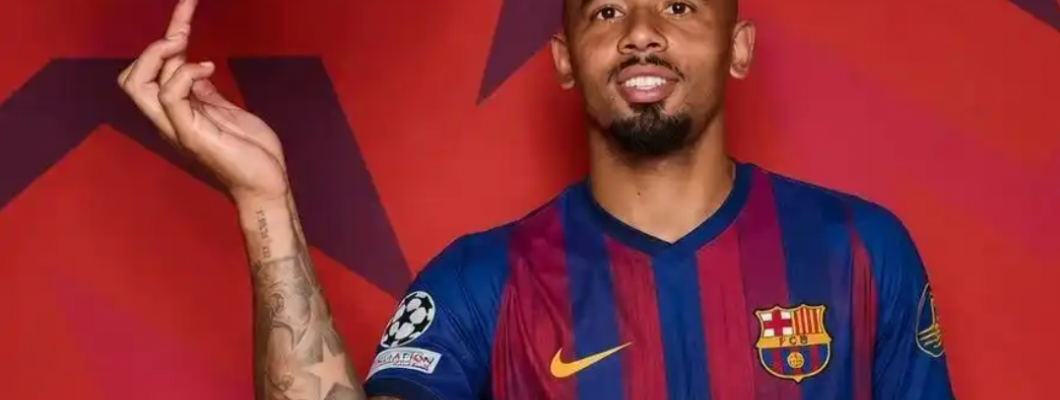 Barcelona annoncerede officielt signingen af  den 29-årige Arsenal-angriber