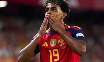 Yamals Ballon d’Or-værdige præstation begejstrer 40.000 tilskuere