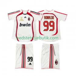 AC Milan RONALDO 9 2007 Retro Børn Udebane Fodboldtrøje 2006 Kortærmet