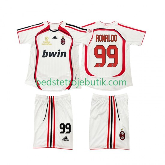 AC Milan RONALDO 9 2007 Retro Børn Udebane Fodboldtrøje 2006 Kortærmet
