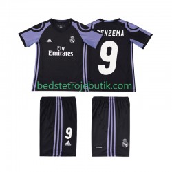 Real Madrid BENZEMA 9 2016 2017 Retro Børn 3. Valg Fodboldtrøje Kortærmet