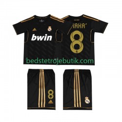 Real Madrid KAKA 8 -2012 Retro Børn Udebane Fodboldtrøje 2011 Kortærmet