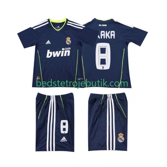 Real Madrid KAKA 8 Retro Børn Udebane Fodboldtrøje 2011 2010 Kortærmet