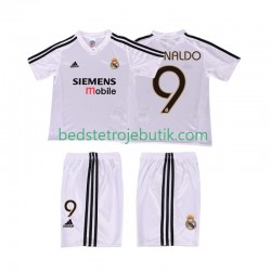 Real Madrid RONALDO 9 5 Retro Børn Hjemmebane Fodboldtrøje 2004 2002 Kortærmet