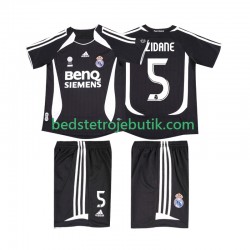 Real Madrid ZIDANE 5 2007 Retro Børn Udebane Fodboldtrøje 2006 Kortærmet